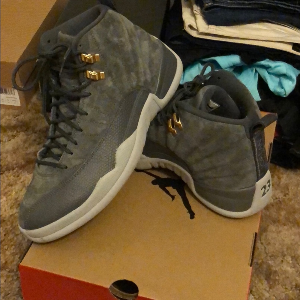 Air Jordan 12 Retro